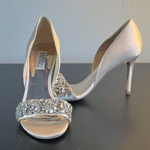 Badgley Mischka Satin Heels 7